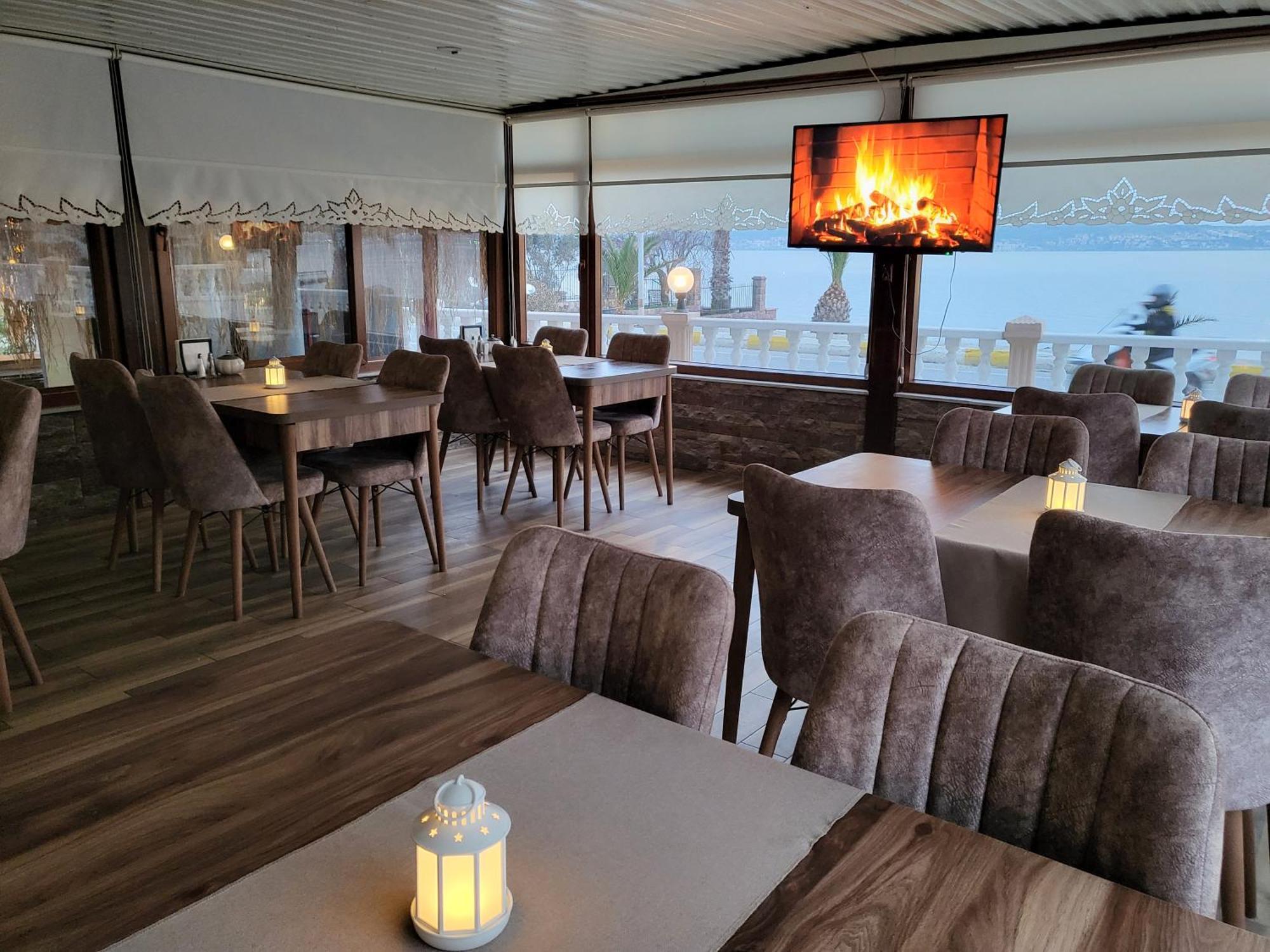 Soezer Otel Ayvalı Kültér fotó