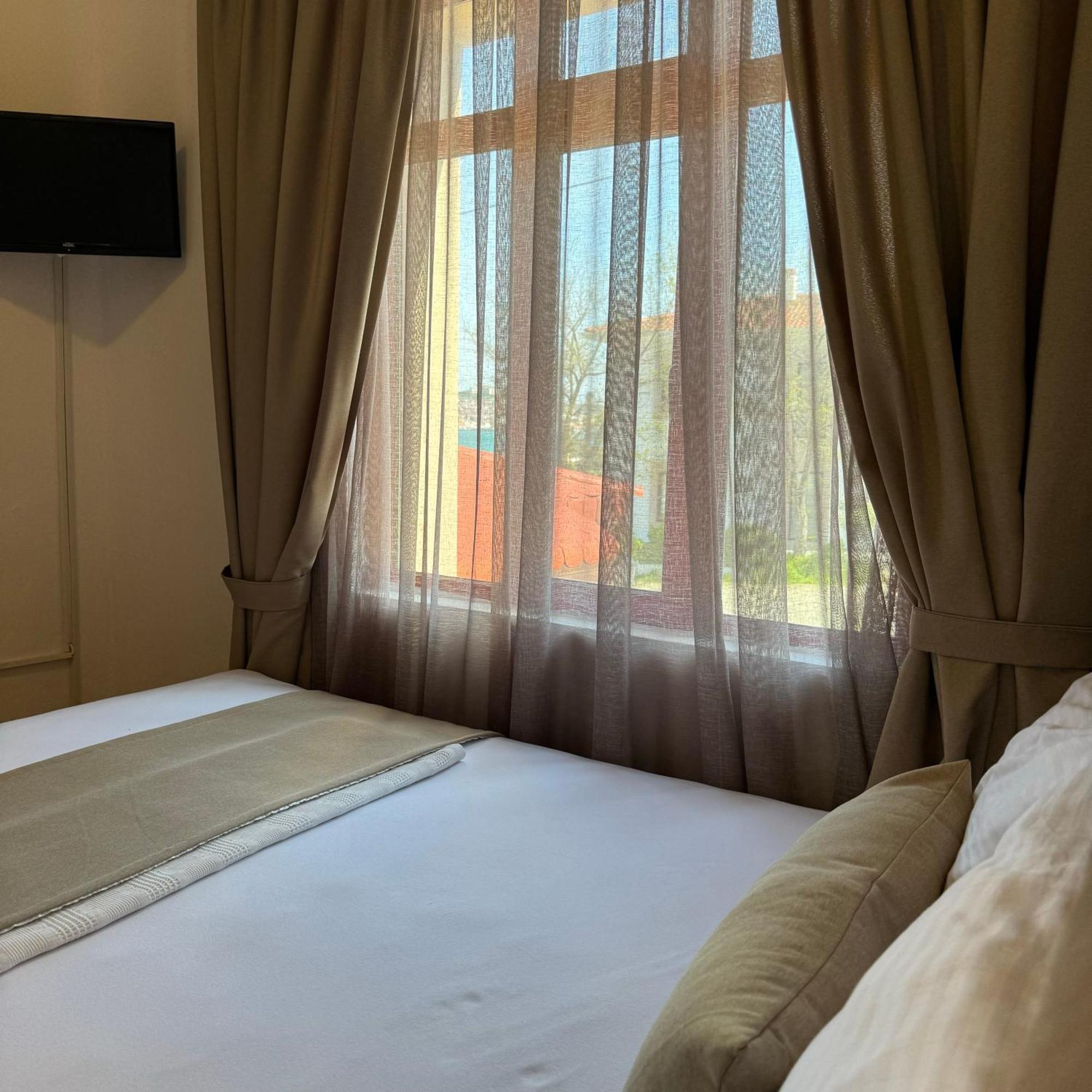 Soezer Otel Ayvalı Kültér fotó