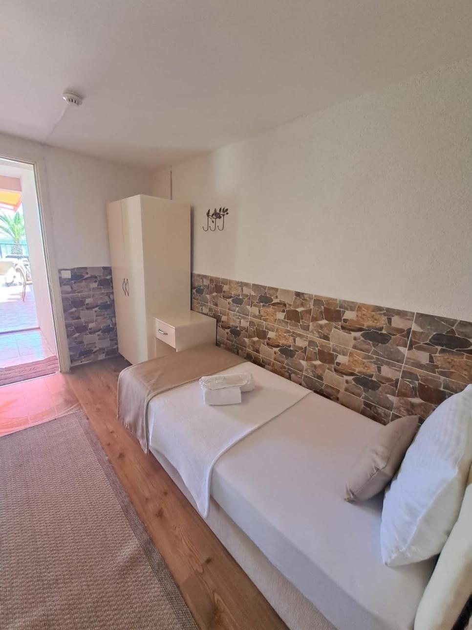 Soezer Otel Ayvalı Kültér fotó